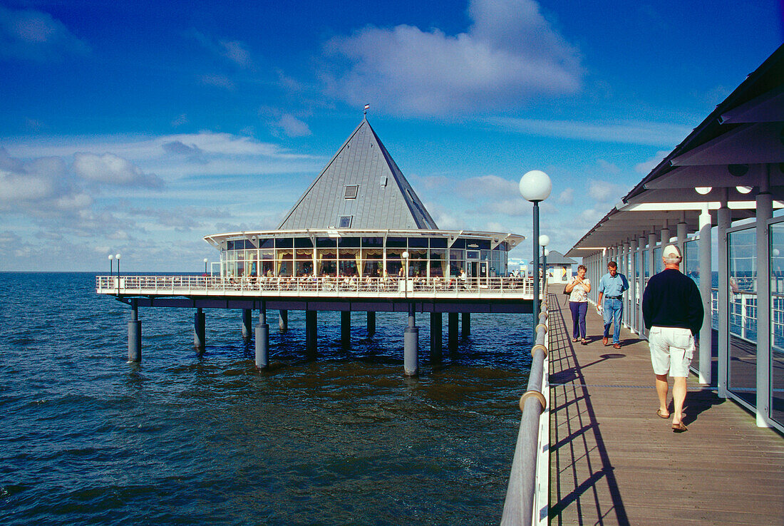 Sea Bridge, Heringsdorf, Usedom Mecklenburg, Vorpommern, Germany