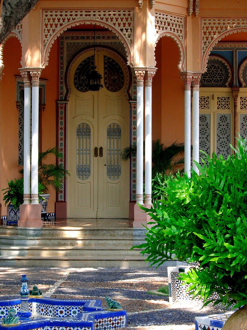 Aussenansicht des Casa Roman, Cartagena de Indias, Kolumbien, Südamerika