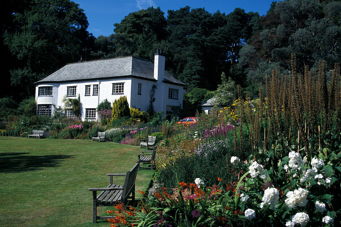 Idyllischer Garten um Inverewe Haus, Highlands, Schottland, Grossbritannien, Europa