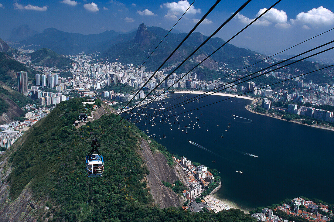 Blick auf Rio, Seilbahn, vom Zuckerhut, Rio de Janeiro Brasilien