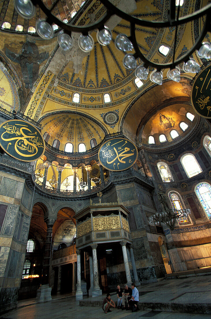 Interior design of Hagia Sophia, Sultanahmet, Istanbul, Turkey
