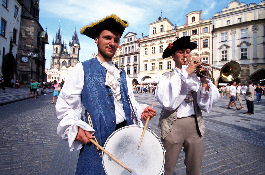 Musicians at the old town, Old Town Square, Prague, Czechia, Europe