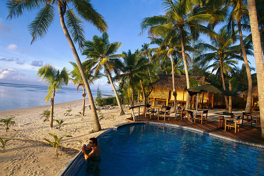 Pool am Strand, Are Tamanu Beach Hotel Aitutaki, Cook Islands