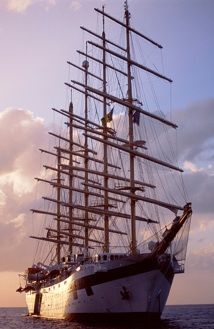 Royal Clipper, Port Elizabeth, Bequia St. Vincent & The Grenadines