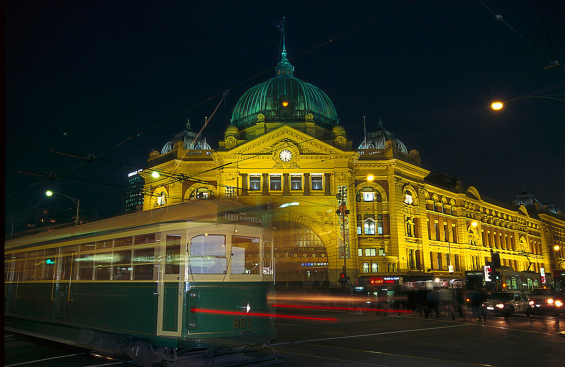 Flinders Street Station, Melbourne Victoria, Australia