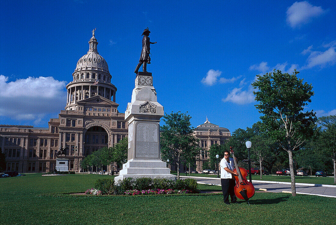 Musican Rob Jewett, State Capitol Building, Austin, Texas USA