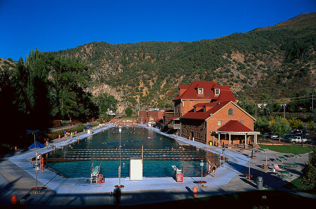 Glen Hot Springs Pool, Glenwood Springs , Colorado, USA