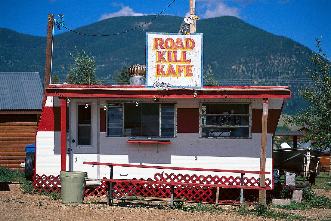 Road Kill Kafe, Eagle Nest , New Mexico USA
