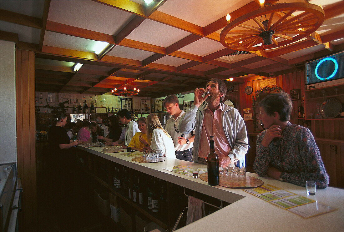 Winetasting, Chateau Yaldara, Barossa Valley, Lyndoch SA, Australia