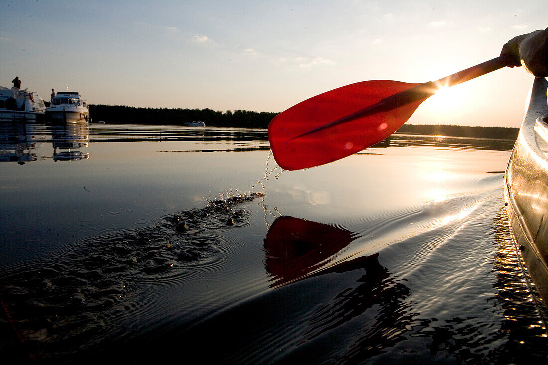 Canoe Paddle & Houseboats, Canoe paddle and houseboats, Lake Zotzensee, Mecklenburgian Lake District, Germany