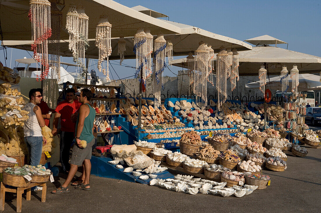 Souvenirstände, Rhodos Hafen, Rhodos, Dodekanes, Griechenland