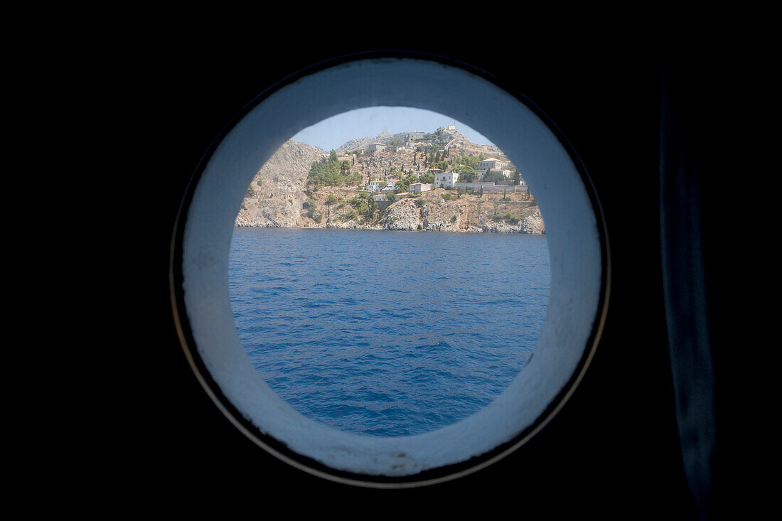 Blick durch Bullauge, Star Flyer, Hydra, Saronische Inseln, Griechenland