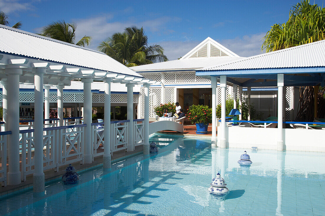 Hotelpool, Le Meridien, Saint-Francois, Pool in front of the Hotel La Cocoteraie, Grande Terre, Guadeloupe, Caribbean Sea, America