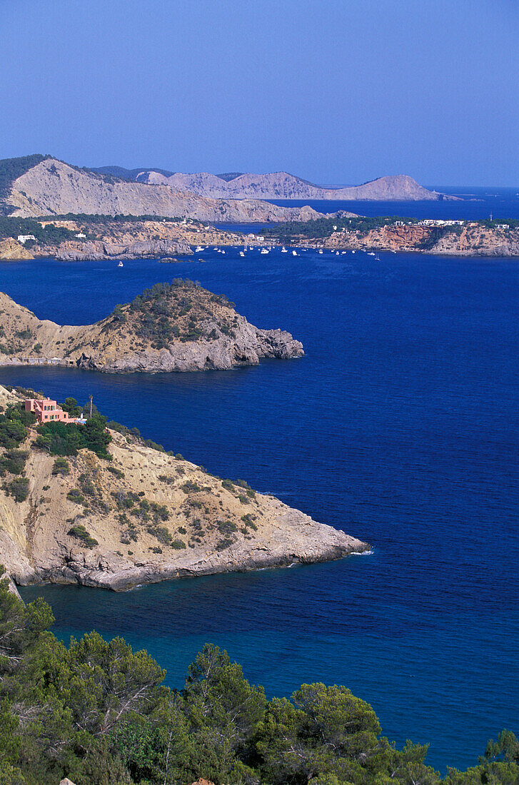 Suedkueste, Blick von Es Cubells, Ibiza, Balearen Spanien