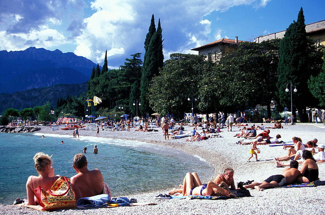 Strand, Torbole, Gardasee, Trentino Italien