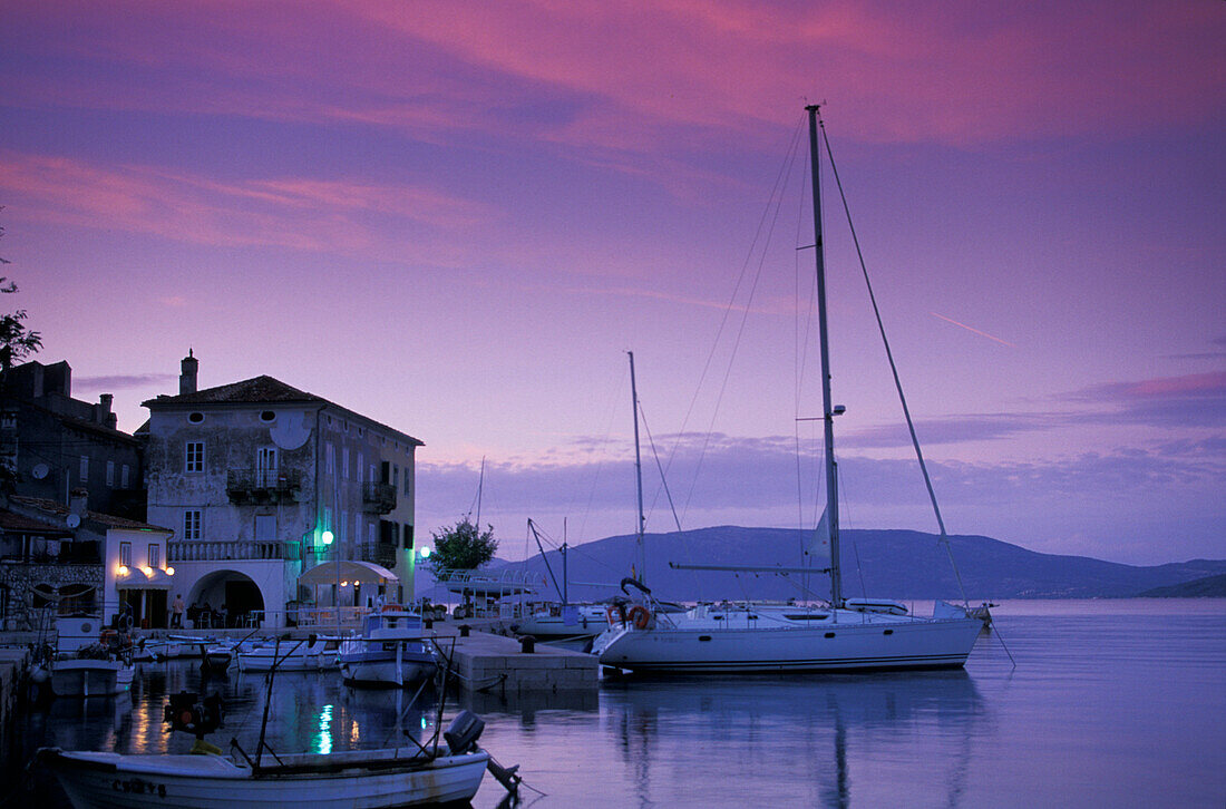 Valun, Insel Cres, Bucht Kvarner, Kroatien