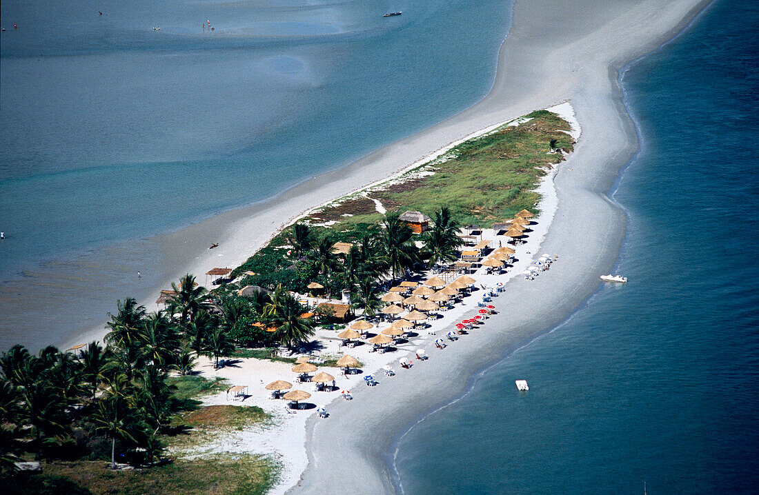 Aerial photo, Ilha Coroa do Aviao near Bahia, Brazil