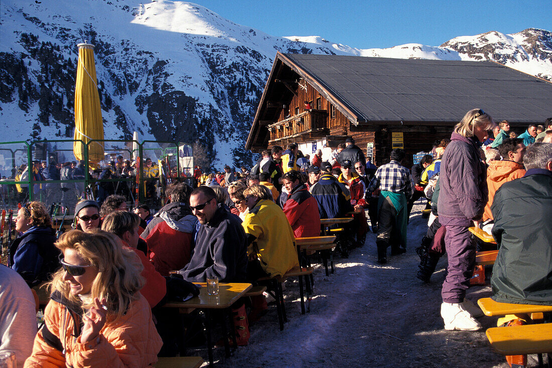 Après-Ski, Paznauer Tal, Ischgl, Österreich