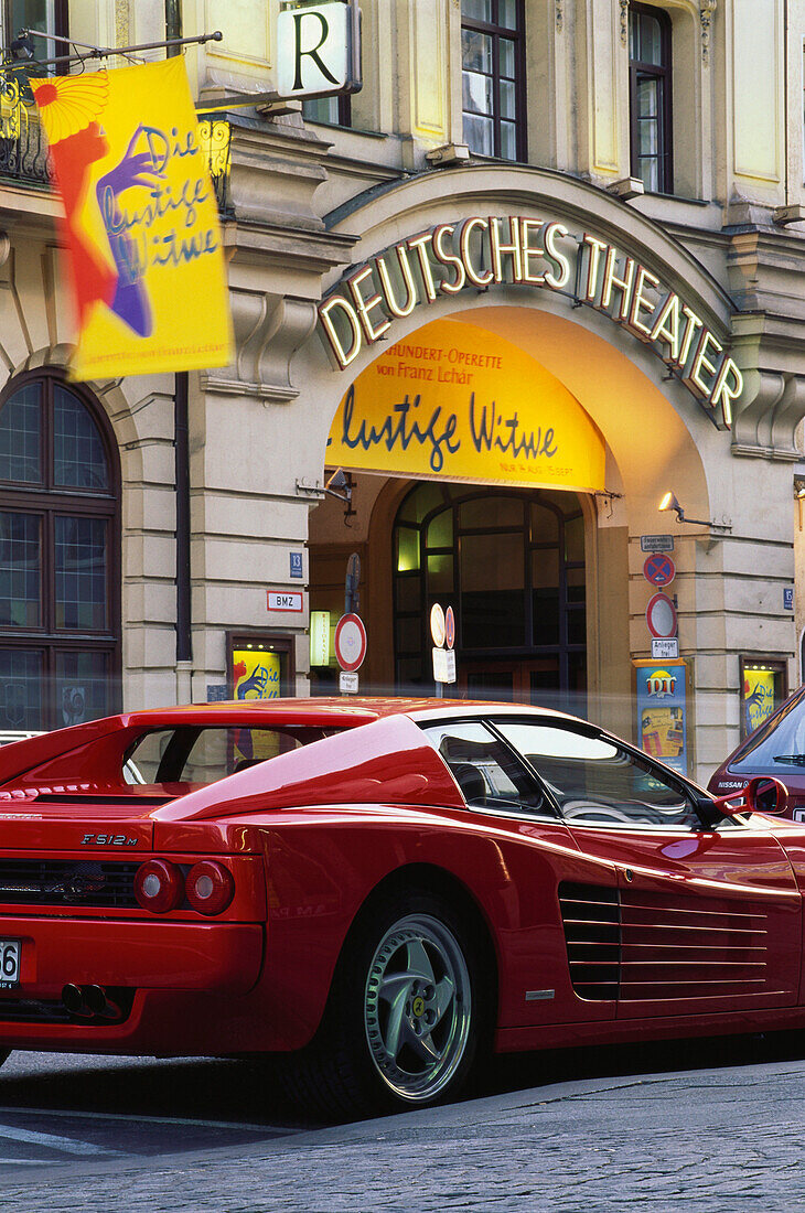 Ferrari, Deutsches Theater, München, Bayern, Deutschland