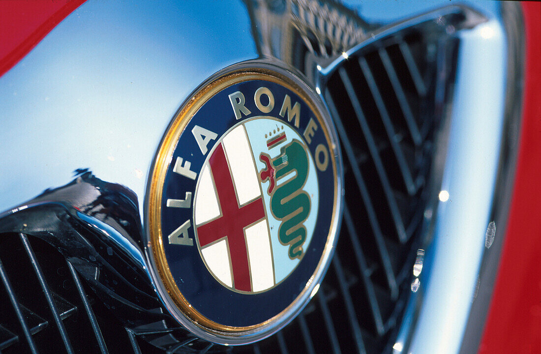 Kuehlergrill, Alfa Romeo 166 Italien