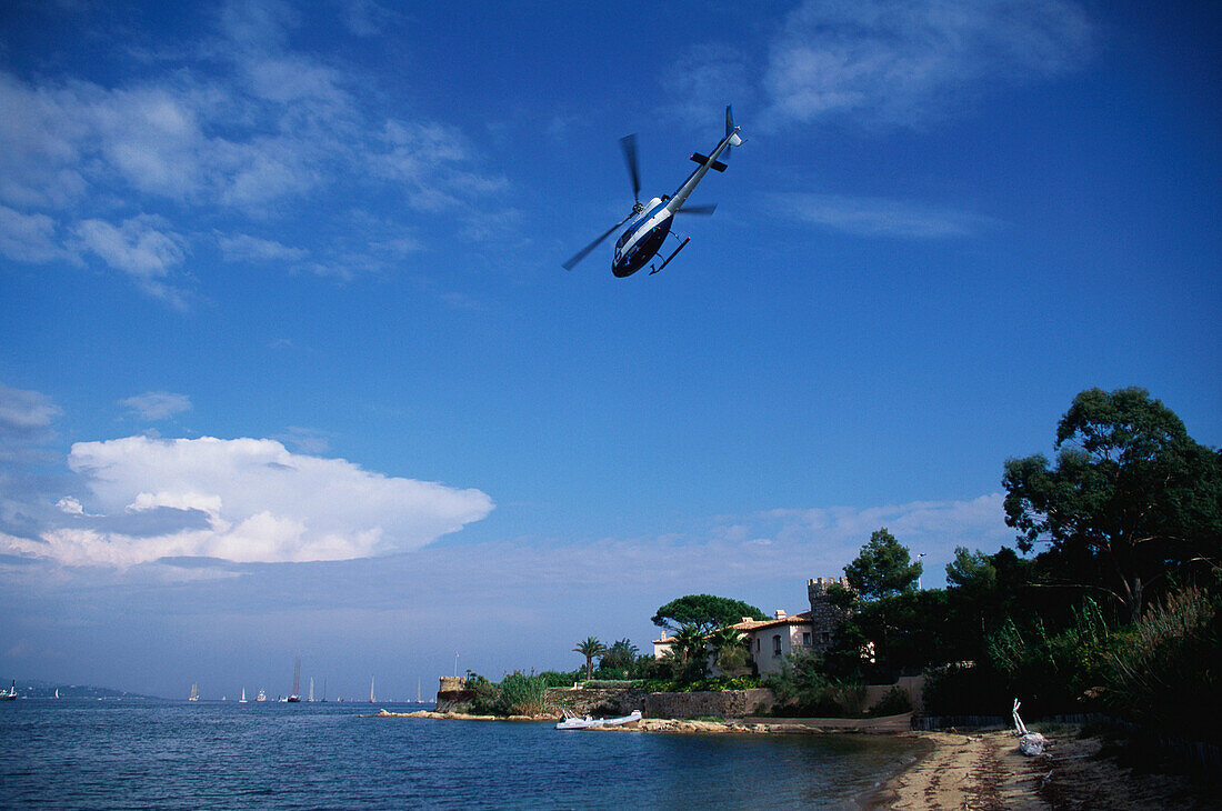 Helicopter taxi, Saint Tropez, Var, Provence, France