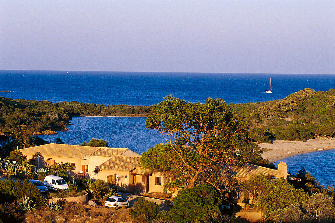 Häuschen, Baie de Rodinara, Ostküste bei Porto-Vecchio, Korsika, Frankreich