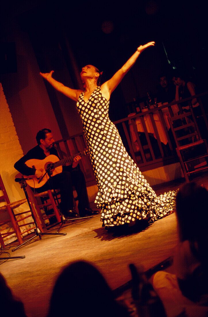 Flamenco Dancer Folkloristic Barcelona, Flamenco El Tablao de Carmen, Poble Espanyol, Montjuic, Barcelona, Catalonia, Spain