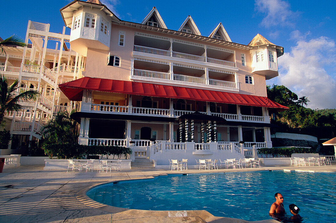 Facade, Pool, Hotel Gran Bahia, Facade of Hotel Gran Bahia with its pool in the front Samana, Samana Peninsula, Dominican Republic