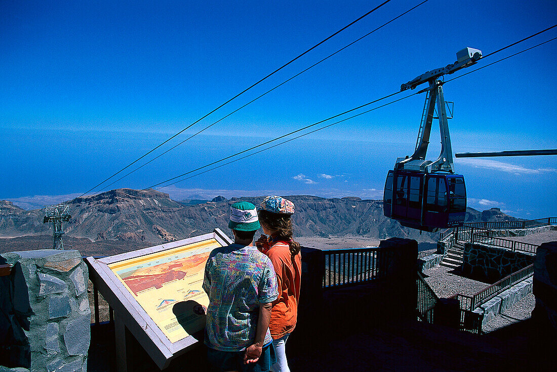 Cable Car, Teide 3718 m, Parque Nacional del Teide, Tenerife, Canary Islands, Spain