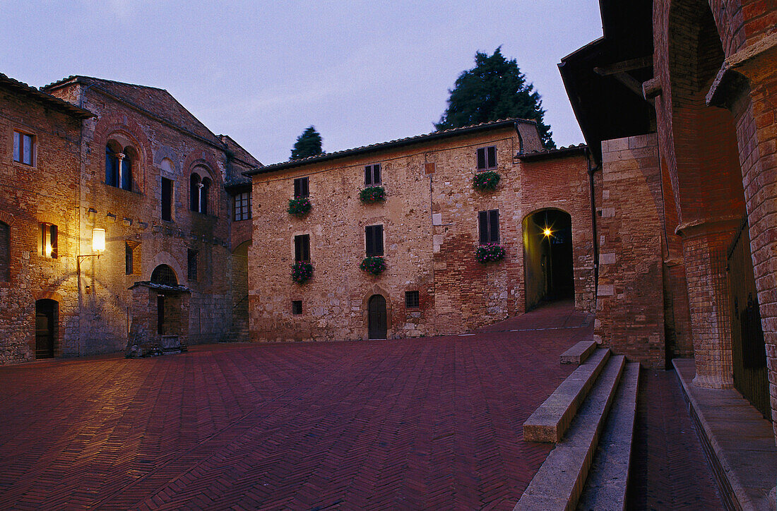 Piazza Pecori, San Gimignano, Toskana, Italien