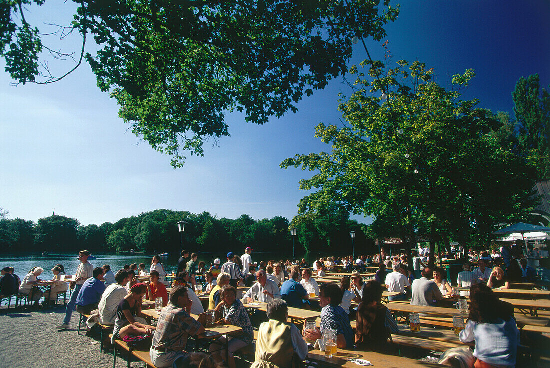 Biergarten Seehaus, Englischer Garten, München, Bayern, Deutschland