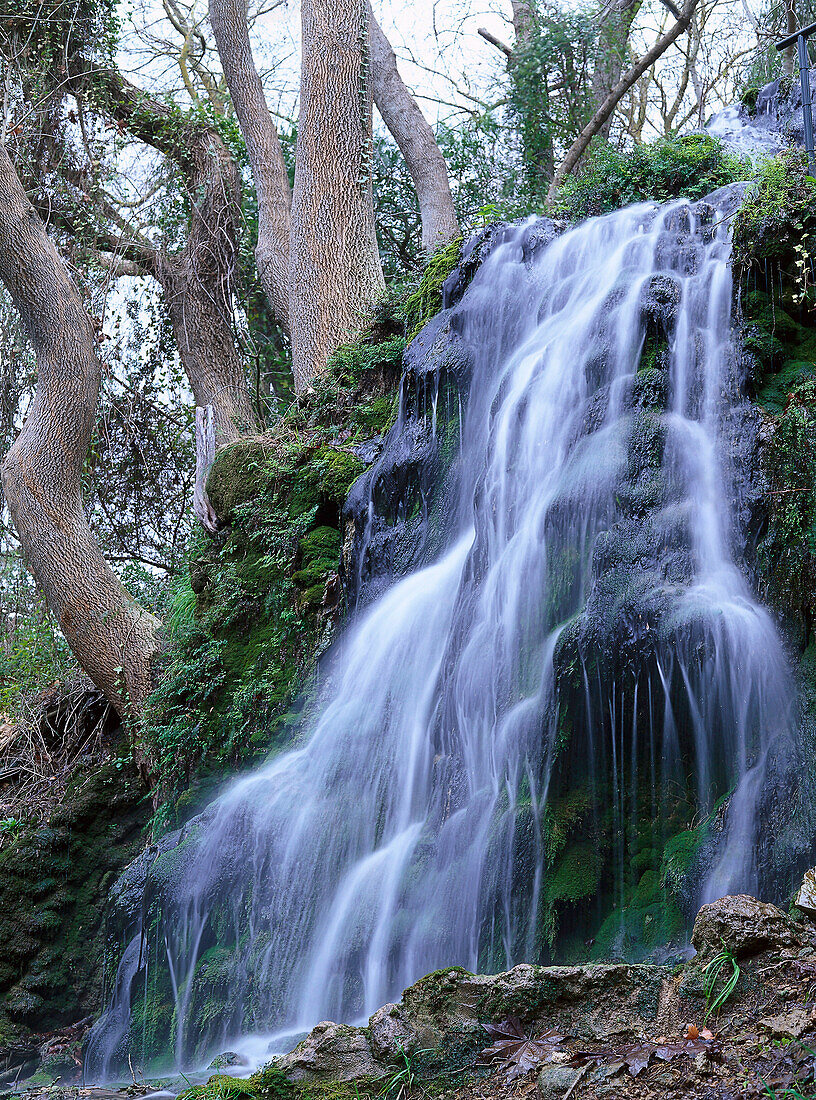 Wasserfall, La Granja, in der Nähe von Espoles, Mallorca, Spanien