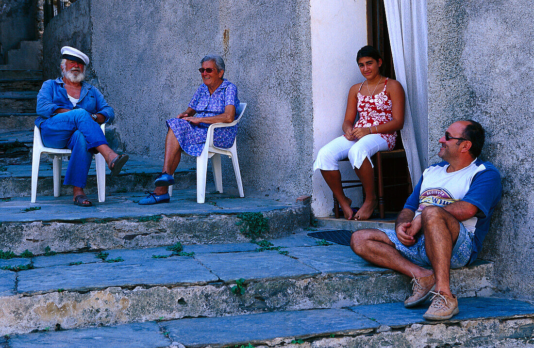 Family, fishing village, Centuri-Port, Cap Corse, Corsica, France