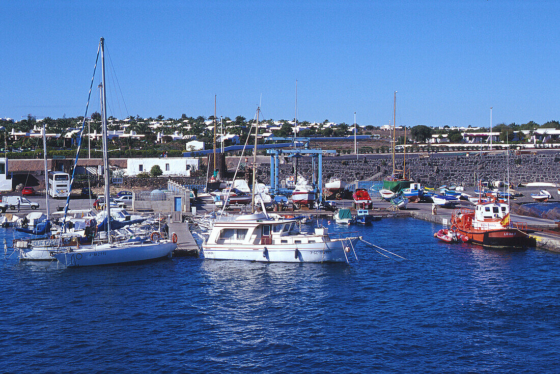 Hafen, Caleta del Sebo, La Graciosa, Kanarische Inseln, Spanien, vor Lanzarote