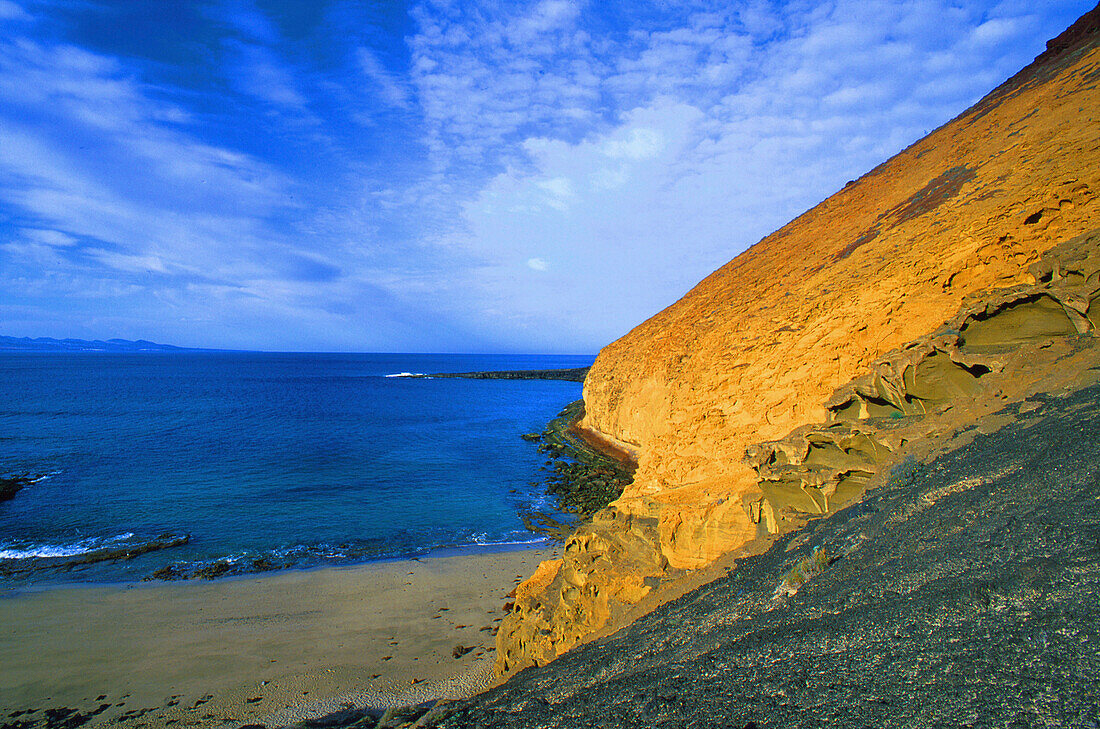 Playa la Cocina, Montana Amarilla, La Graciosa, Canary Islands, Spain