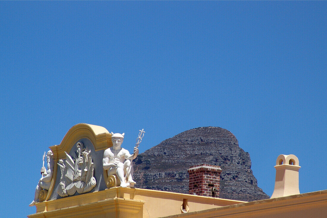 Detail of the Castle of Good Hope in front of Lion´s Head, Cape Town, South Africa, Africa