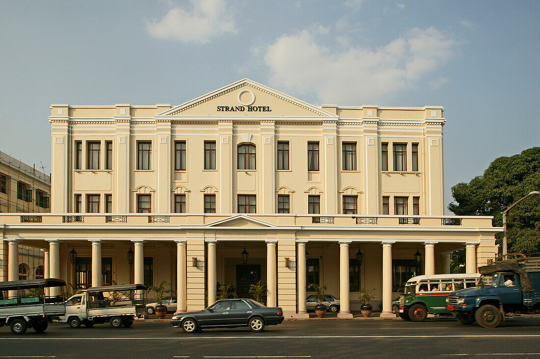 Exterior, Strand Hotel Yangon, luxury Strand Hotel Yangon, Kolonialhotel