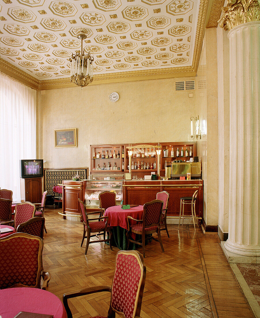 Lobby bar of the hotel Sovietsky, Moscow, Russia