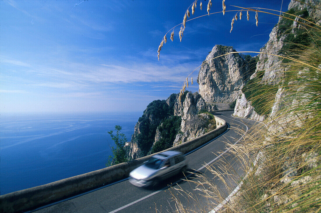 Küstenstraße SS 163, Amalfitana bei Conca dei Marini Kampanien, Italien
