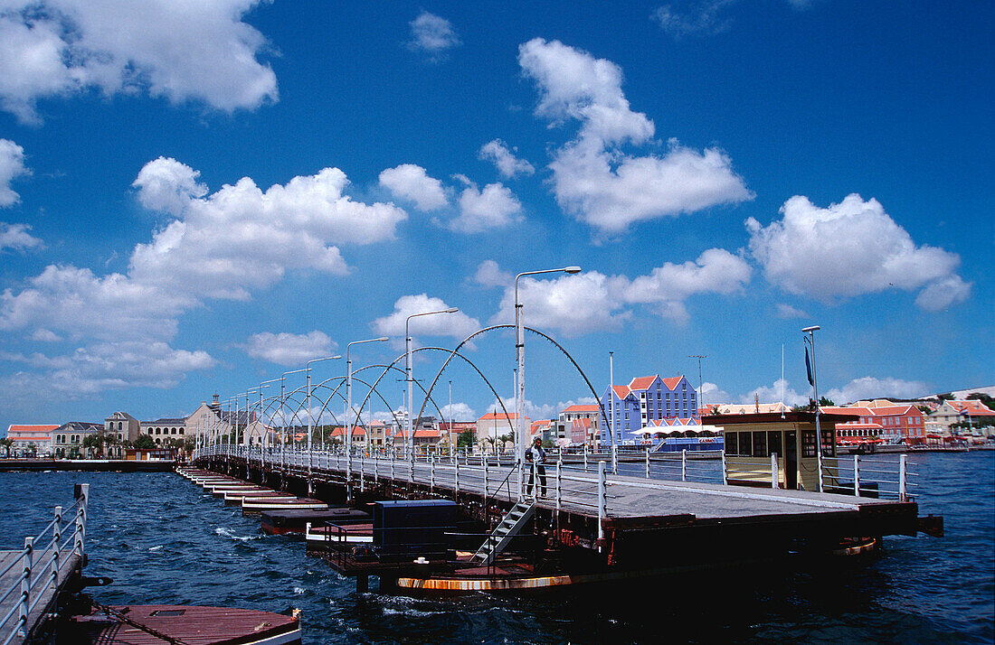 Willemstad, Emmabrücke, Willemstad, Emma Pontoon B, Emma Pontoon Brigde