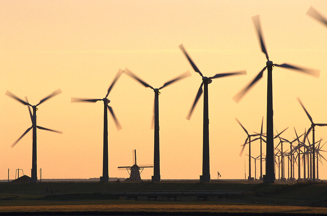 Wind wheel, North Sea, Eemshaven Netherlands