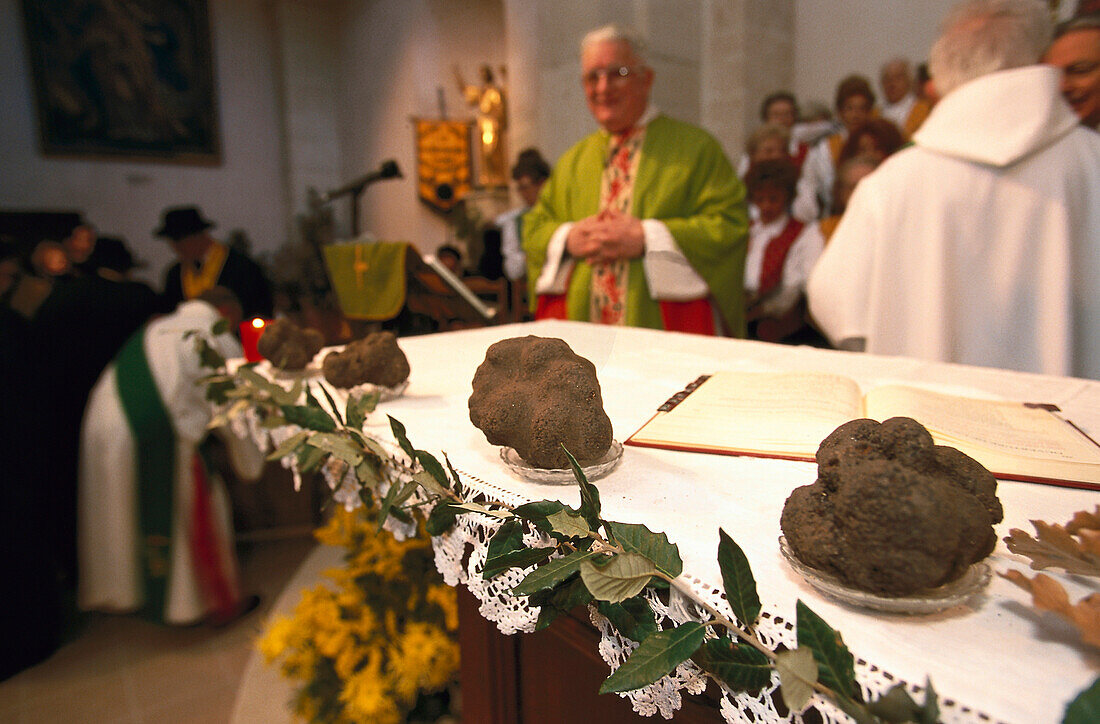 Truffles Mass, La Messe de la Truffe, Richerenches, Provence France