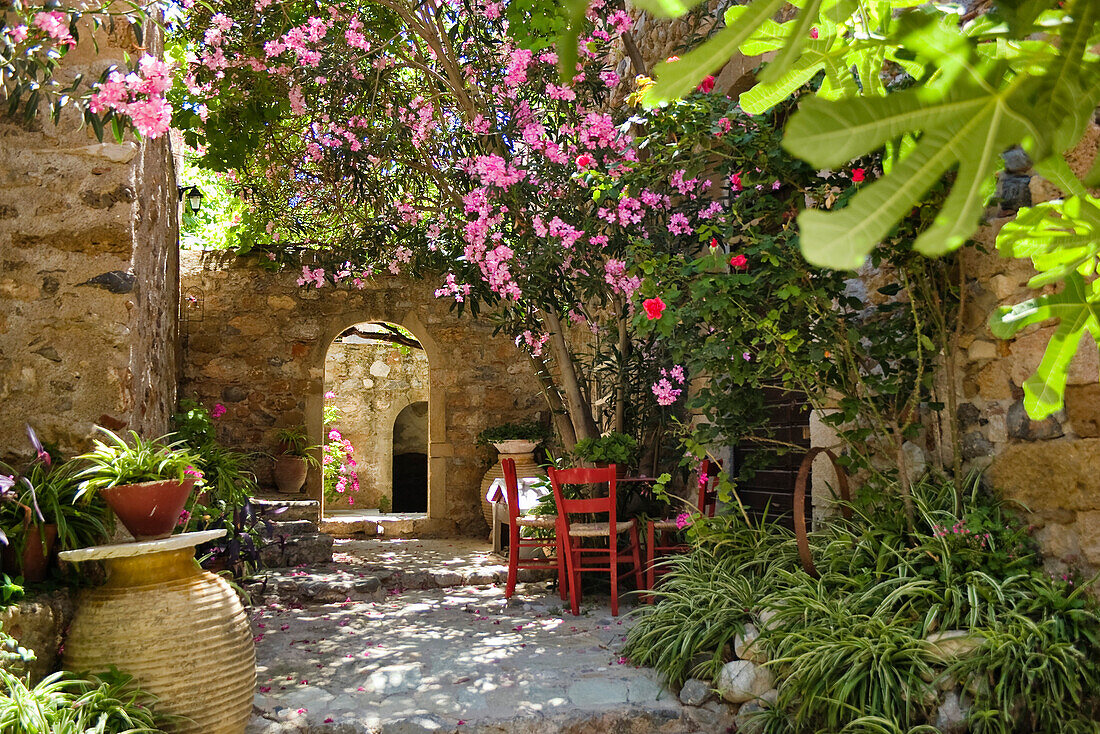 Cosy courtyard in Monemvasia, Lakonia, Peloponnese, Greece, Europe
