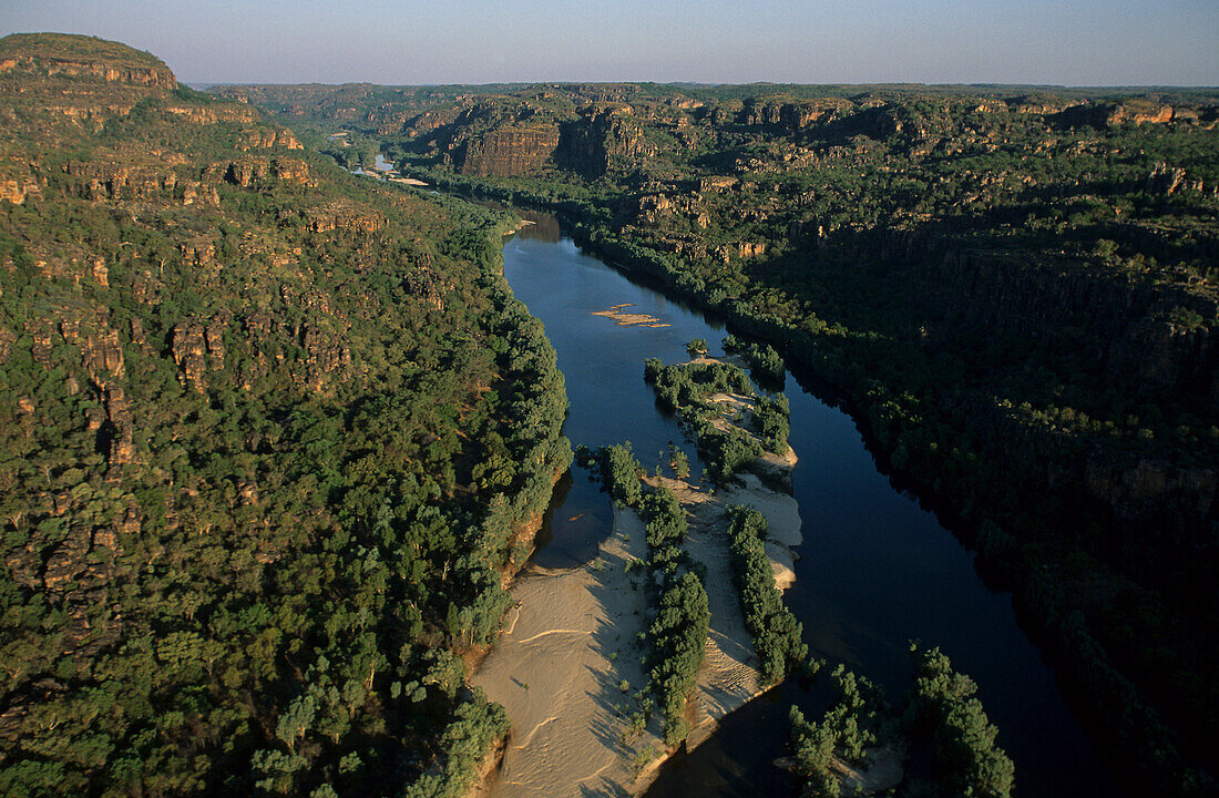Luftaufnahme des Flussess East Alligator, Arnhemland, Siedlungsgebiet der Aborigines, Northern Territory,  Australien
