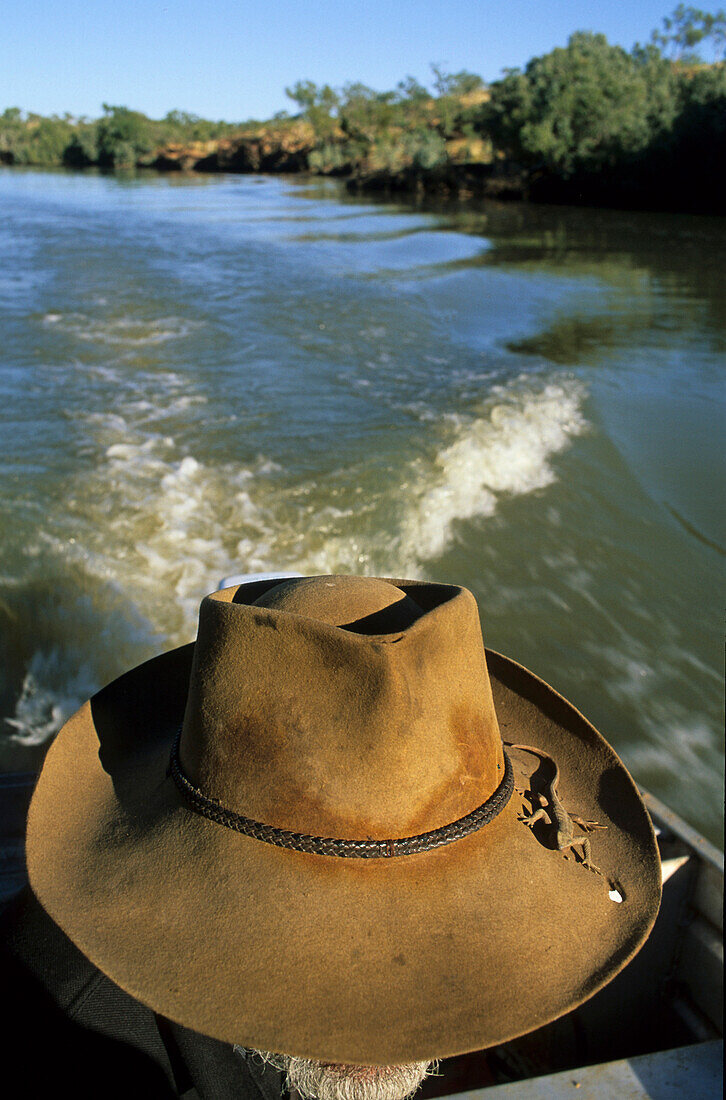 Alan, river guide, Kingfisher Camp, Australien, Queensland, Gulf Country, portrait of Alan, Nicholson River, Bootsfahrt