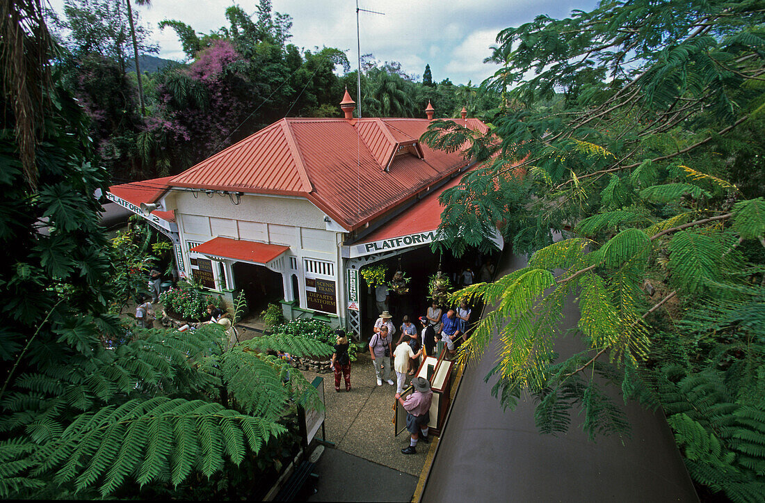 Kuranda railway station, scenic tour, Australien, Queensland, Kuranda Bahnhof. Kuranda Railway station