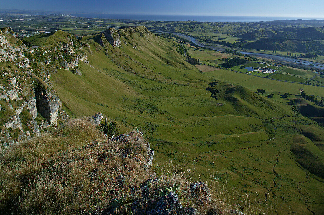View from Te Mata Peak onto Tukituki Valley in the sunlight, Hawkes Bay, North Island, New Zealand, Oceania