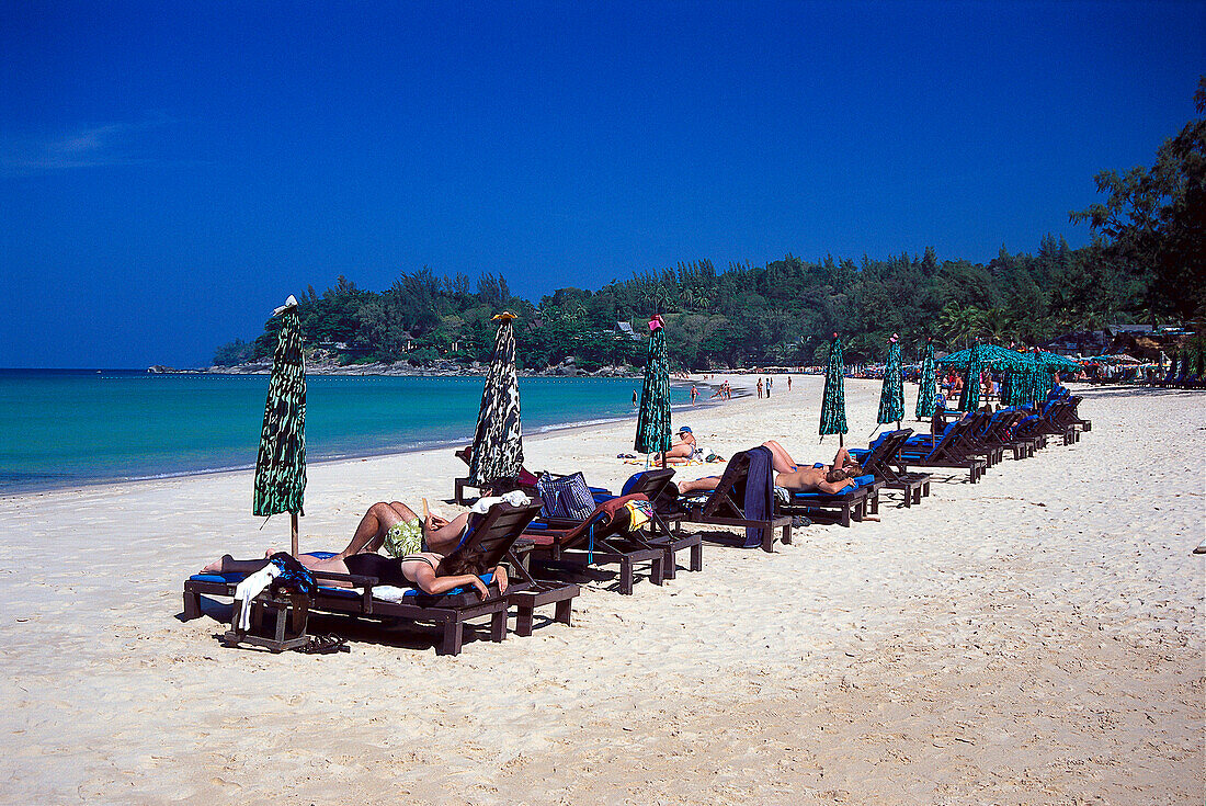 Beach chaise, Hat Kata Noi Beach, Phuket, Andamanensee Thailand
