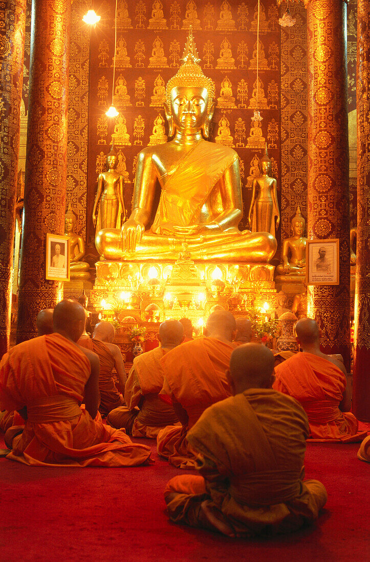 Mönche im Wat Sean, Luang Prabang, Laos