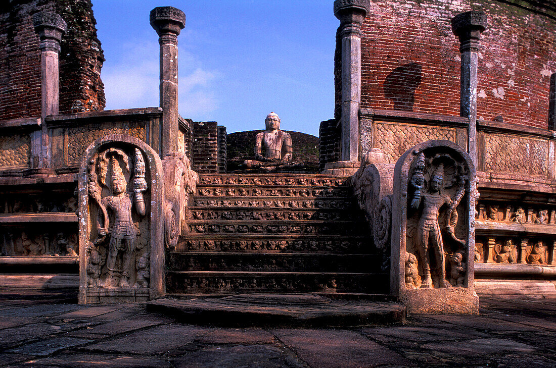 Buddha Statue, Vatadage, Polonnurara , North Central Province Sri Lanka